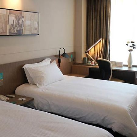 Jinjiang Inn Select Xining West Wusi Road New Hualian Square エクステリア 写真